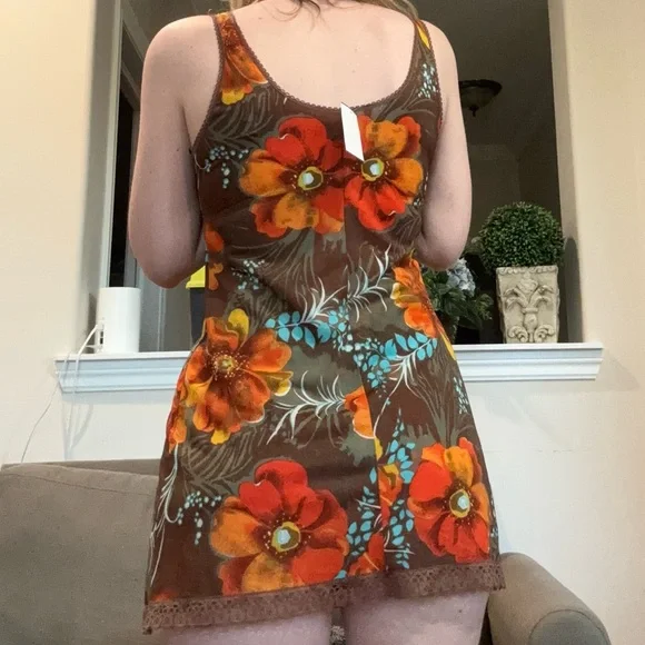 Brown and orange floral dress - Picture 4 of 4
